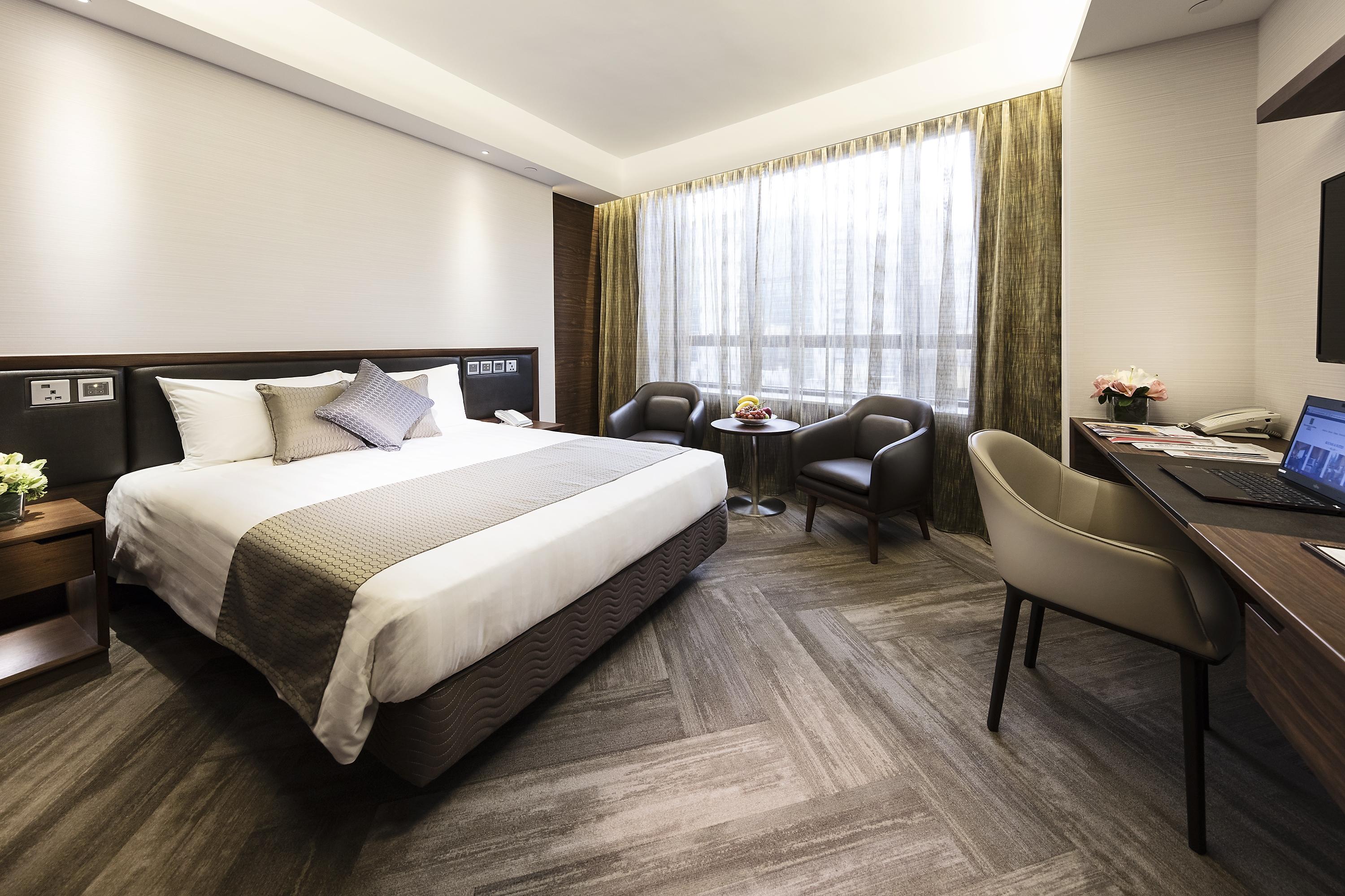 Khách sạn Gloucester Luk Kwok 4*